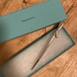Tiffany silver Elsa Peretti ballpoint pen perfect gift